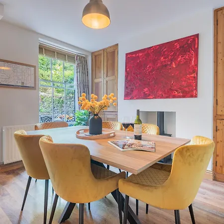 New Listing - The Cote! Bowness-on-Windermere