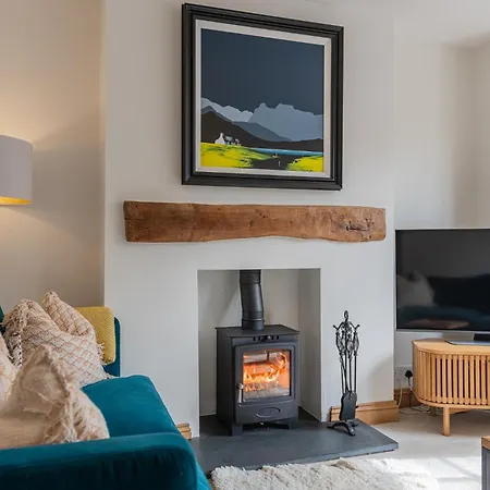 Nyaraló New Listing - The Cote! Bowness-on-Windermere