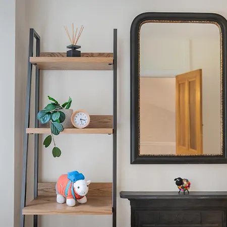 New Listing - The Cote! Nyaraló