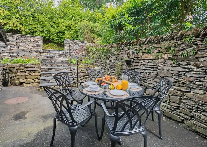 New Listing - The Cote! 度假居 鲍内斯温德米尔