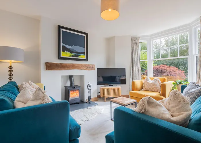 New Listing - The Cote! 鲍内斯温德米尔