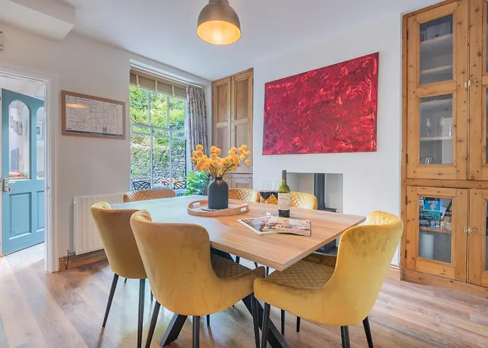 New Listing - The Cote! 鲍内斯温德米尔