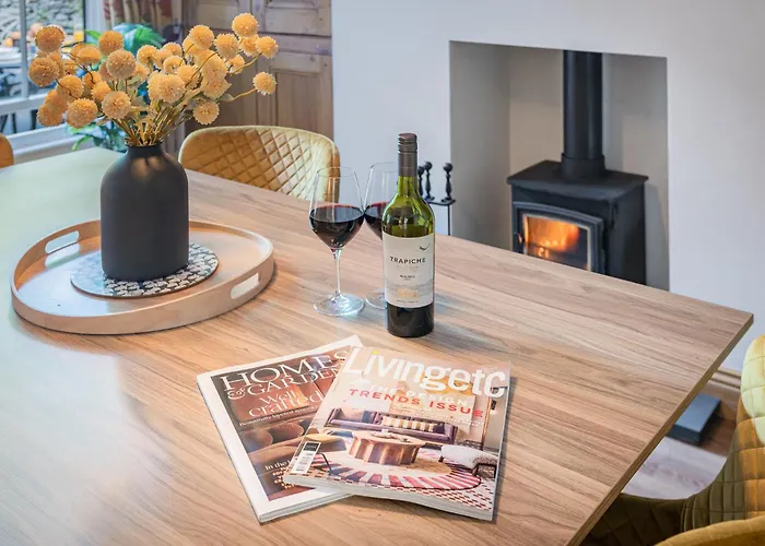 New Listing - The Cote! 度假居 鲍内斯温德米尔